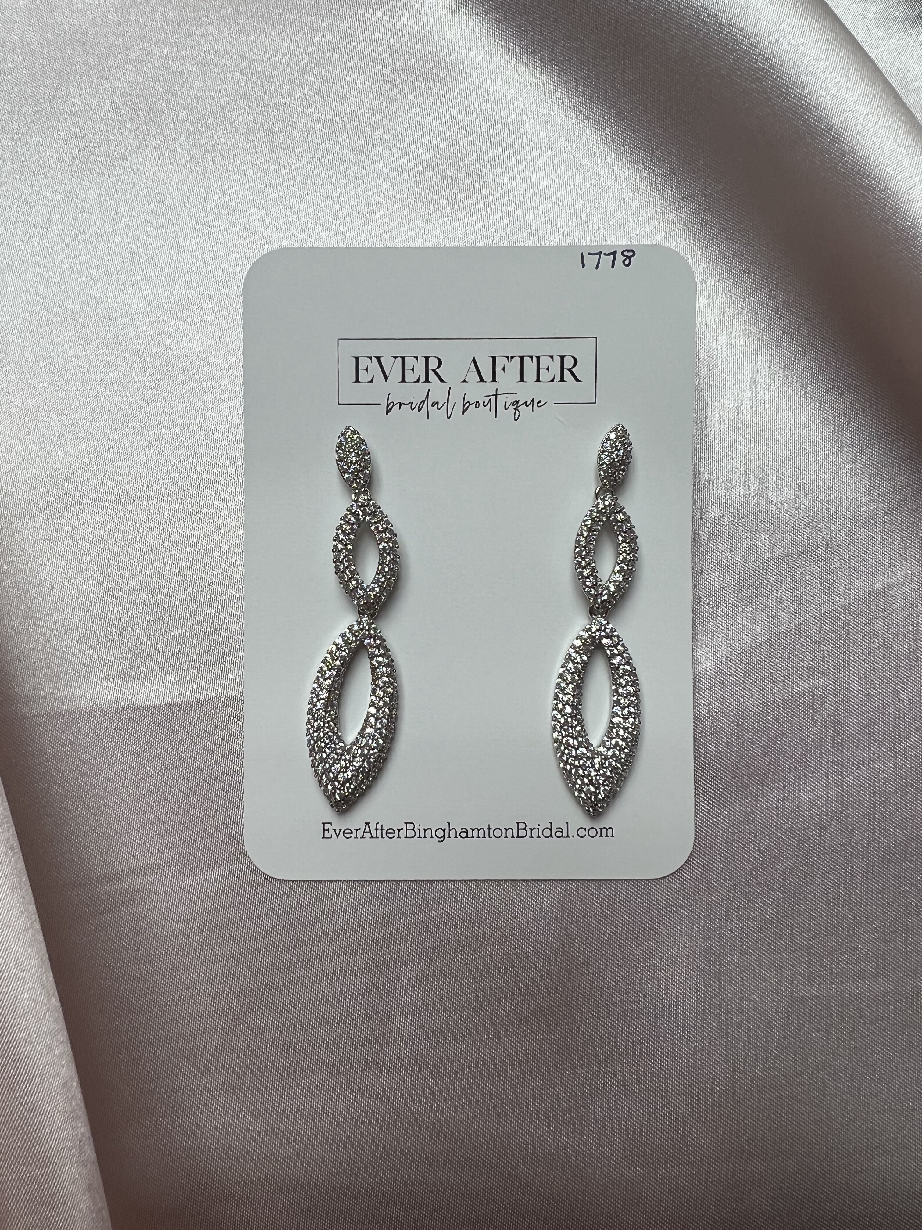 3 Drop Oval Silver Earrings